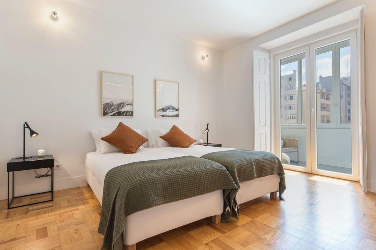 Lovelystay - Wide & Bright 4 Families Lisbona Esterno foto